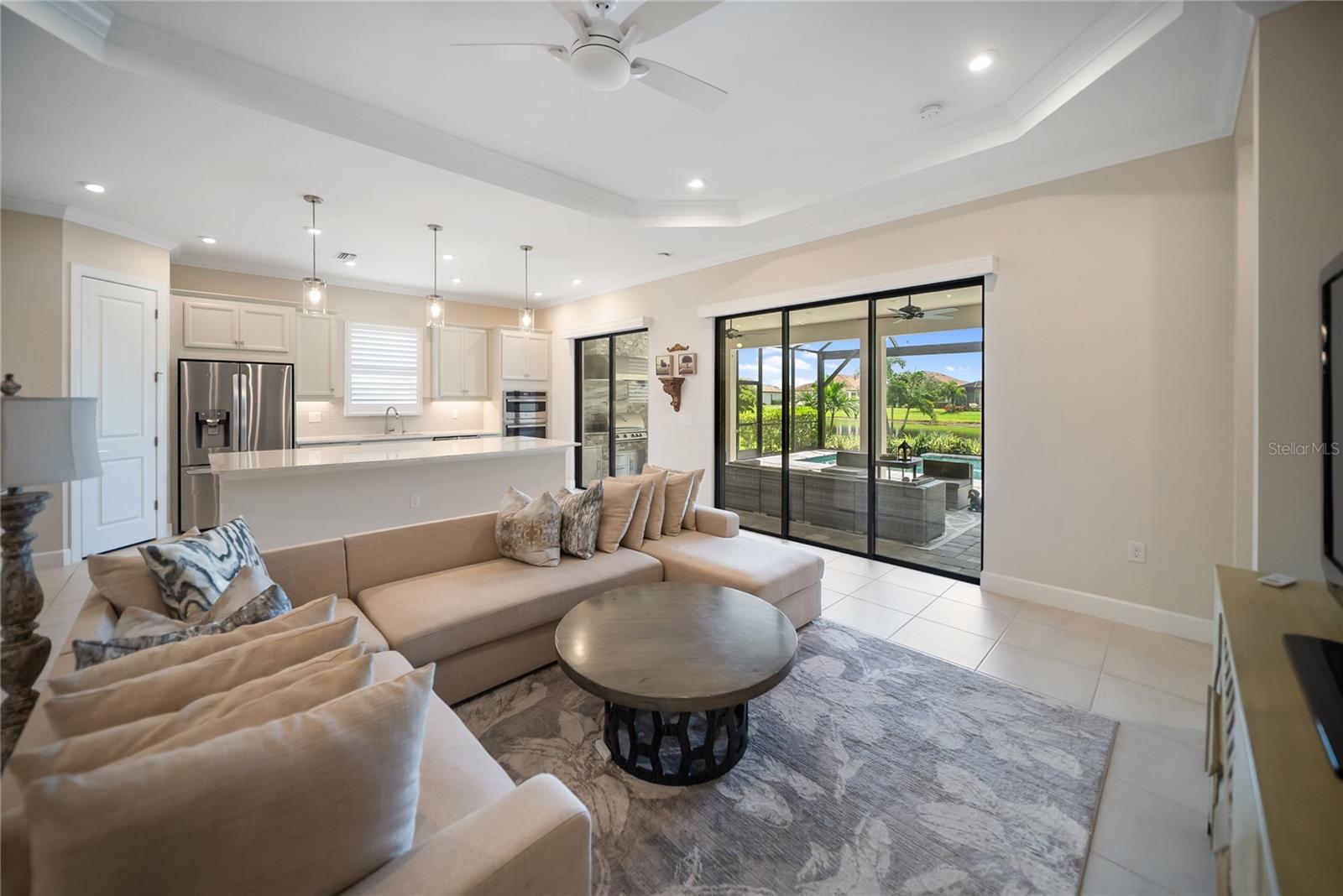 Image 40 of 95 For 4735 Cassio Court