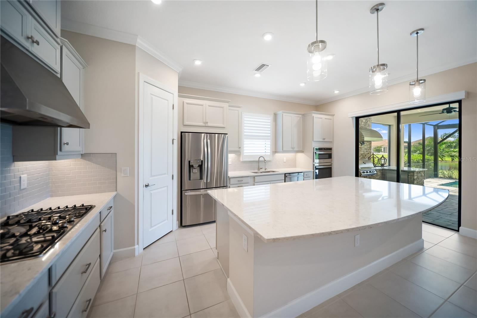 Image 48 of 95 For 4735 Cassio Court