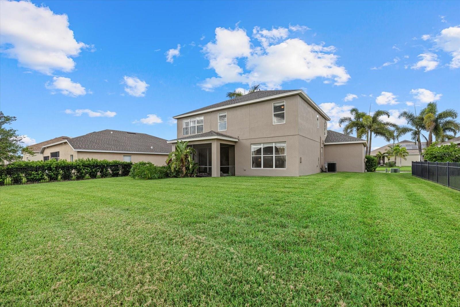 Image 8 of 43 For 9927 58th Street E