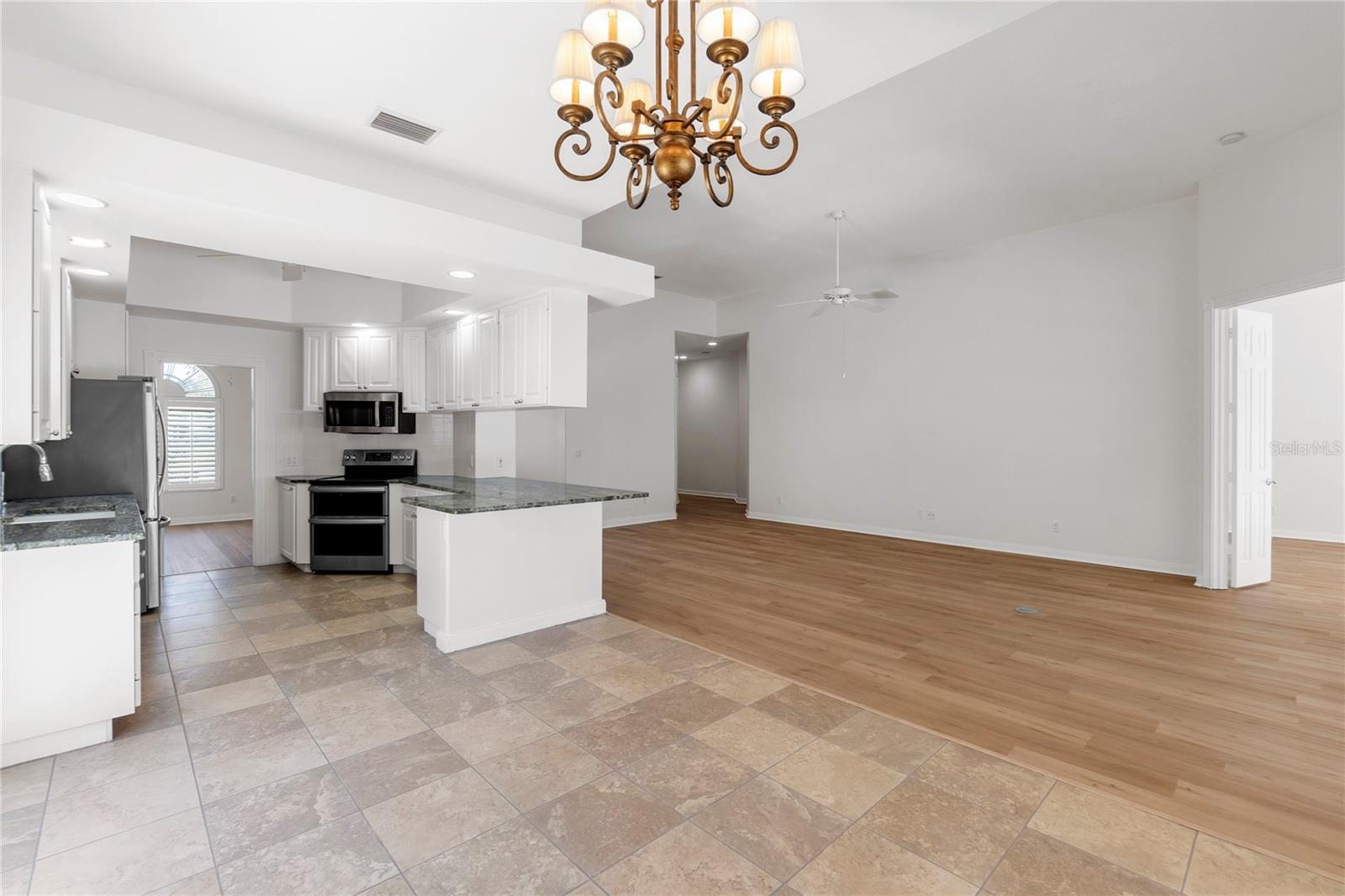 Image 14 of 40 For 5779 Wilena Place