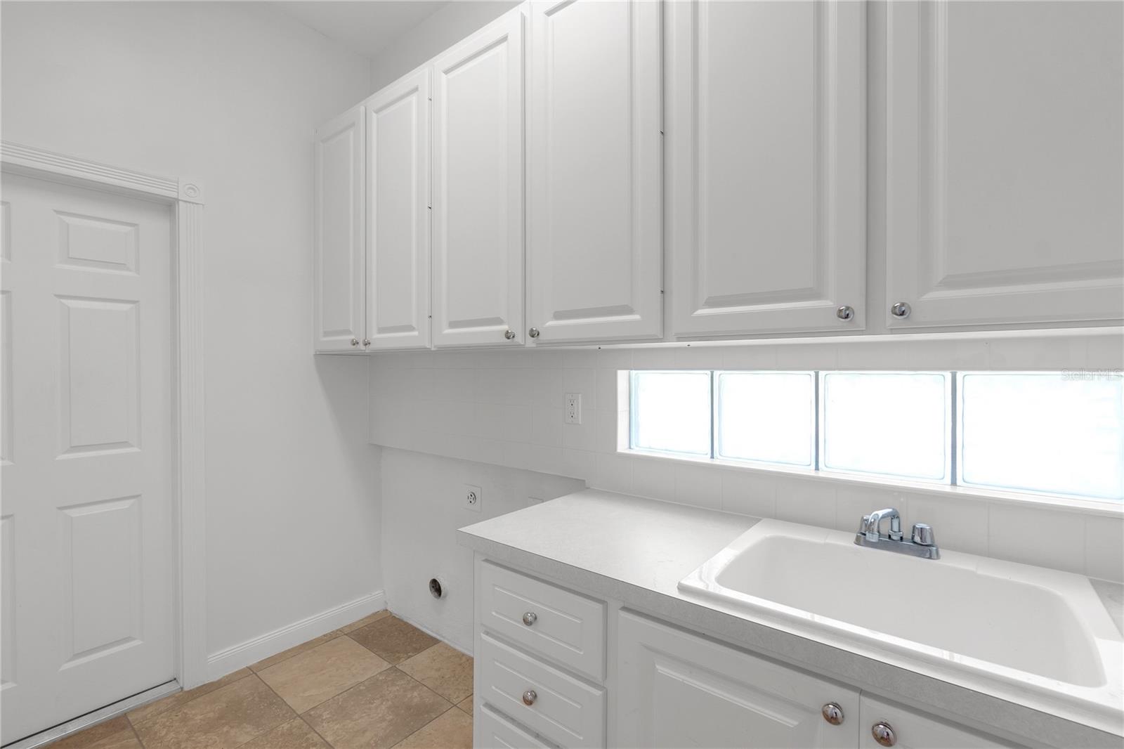 Image 33 of 40 For 5779 Wilena Place