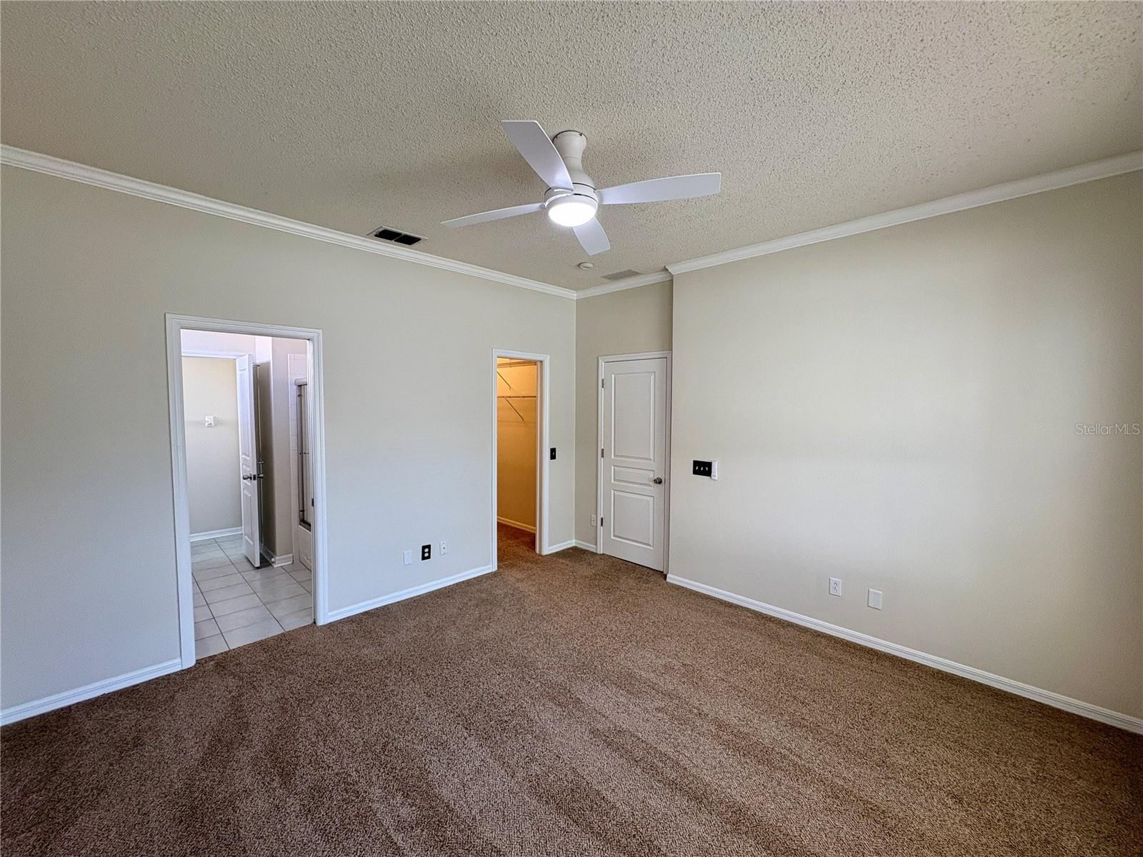 Image 18 of 31 For 4652 56th Terrace E