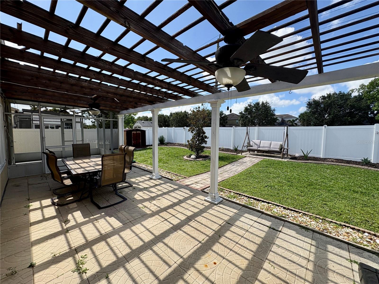 Image 25 of 31 For 4652 56th Terrace E