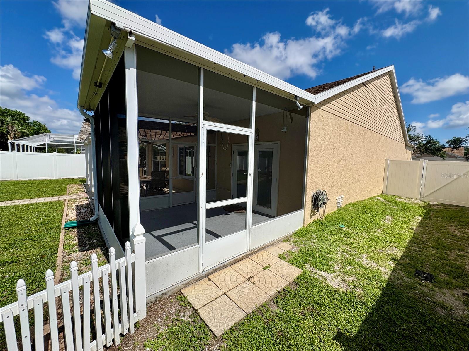 Image 28 of 31 For 4652 56th Terrace E