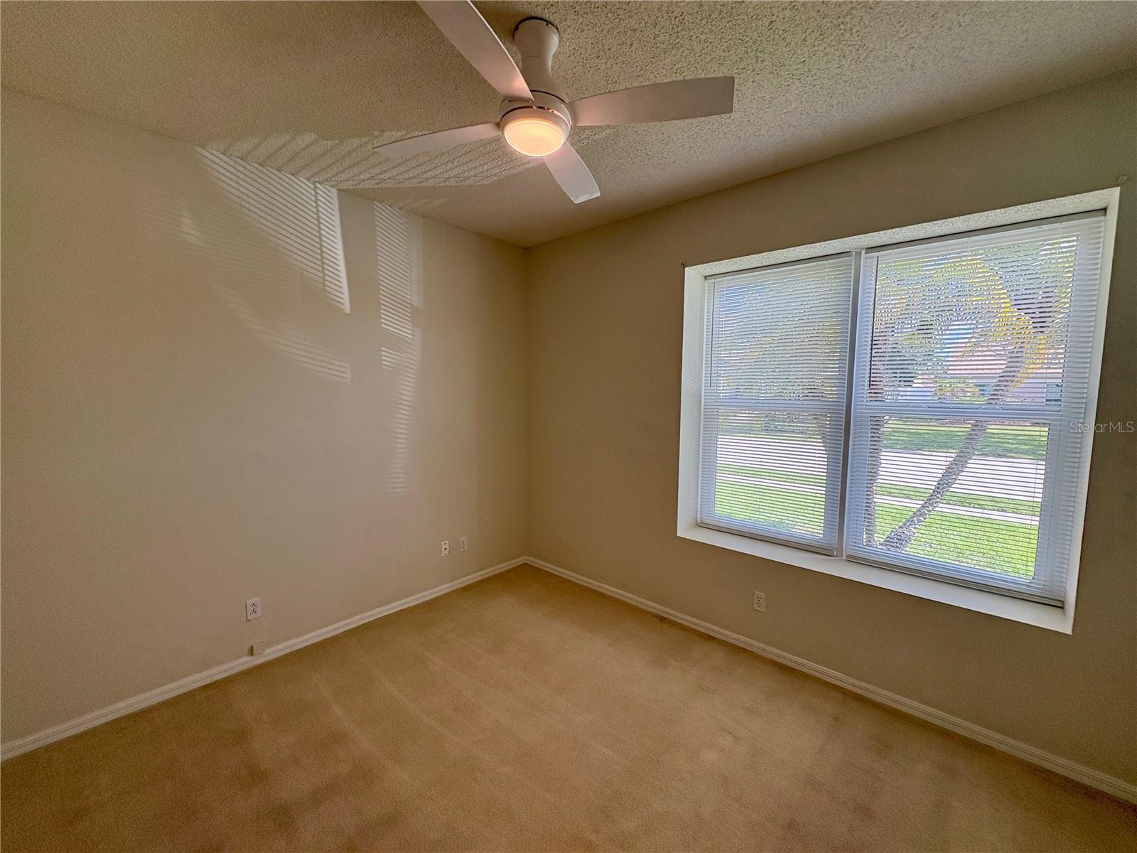 Image 3 of 31 For 4652 56th Terrace E