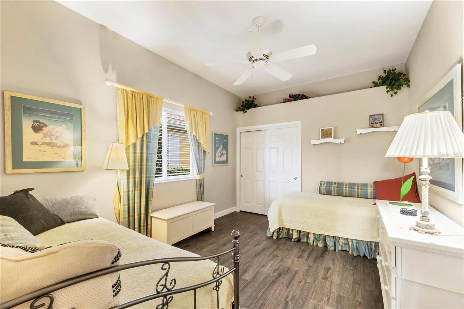Image 24 of 65 For 1017 Tuscany Boulevard