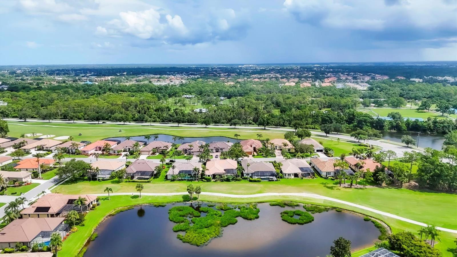 Image 33 of 65 For 1017 Tuscany Boulevard