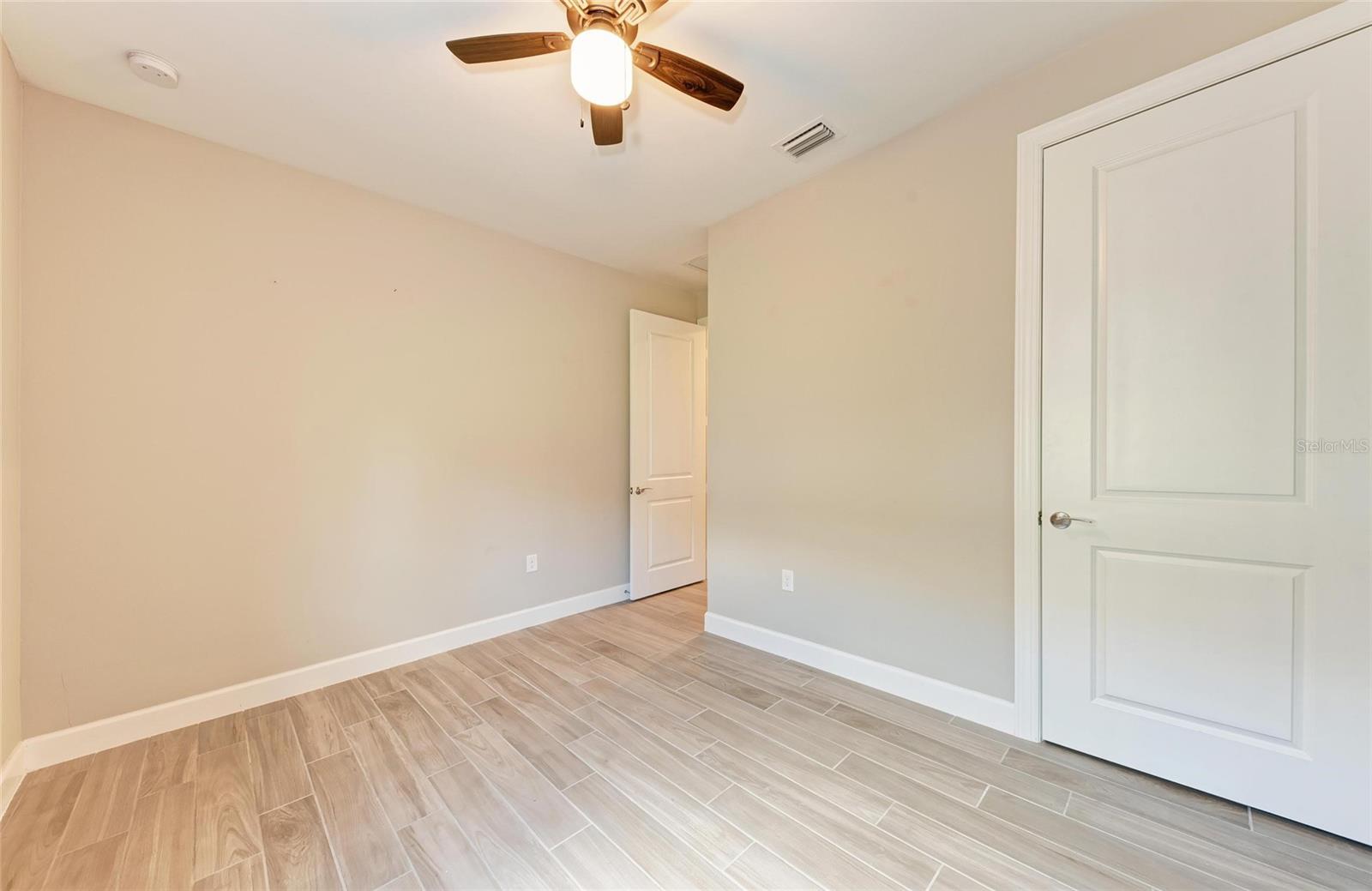 Image 35 of 65 For 7781 Grande Shores Drive