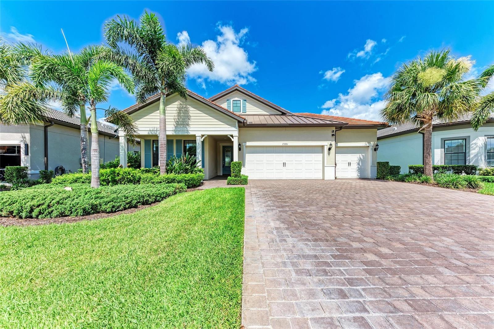 Image 44 of 65 For 7781 Grande Shores Drive