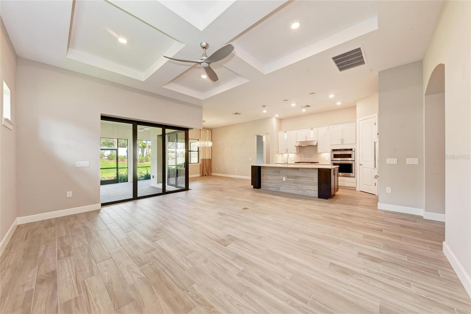 Image 8 of 65 For 7781 Grande Shores Drive