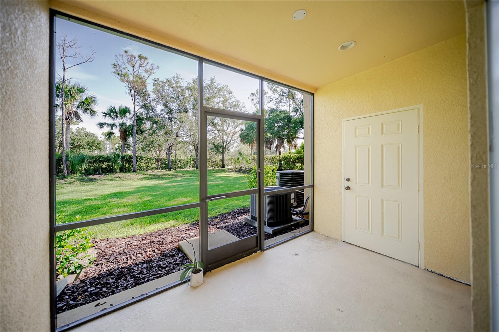 Image 29 of 43 For 13084 Tigers Eye Drive