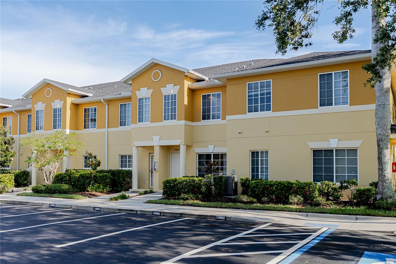 Image 4 of 43 For 13084 Tigers Eye Drive