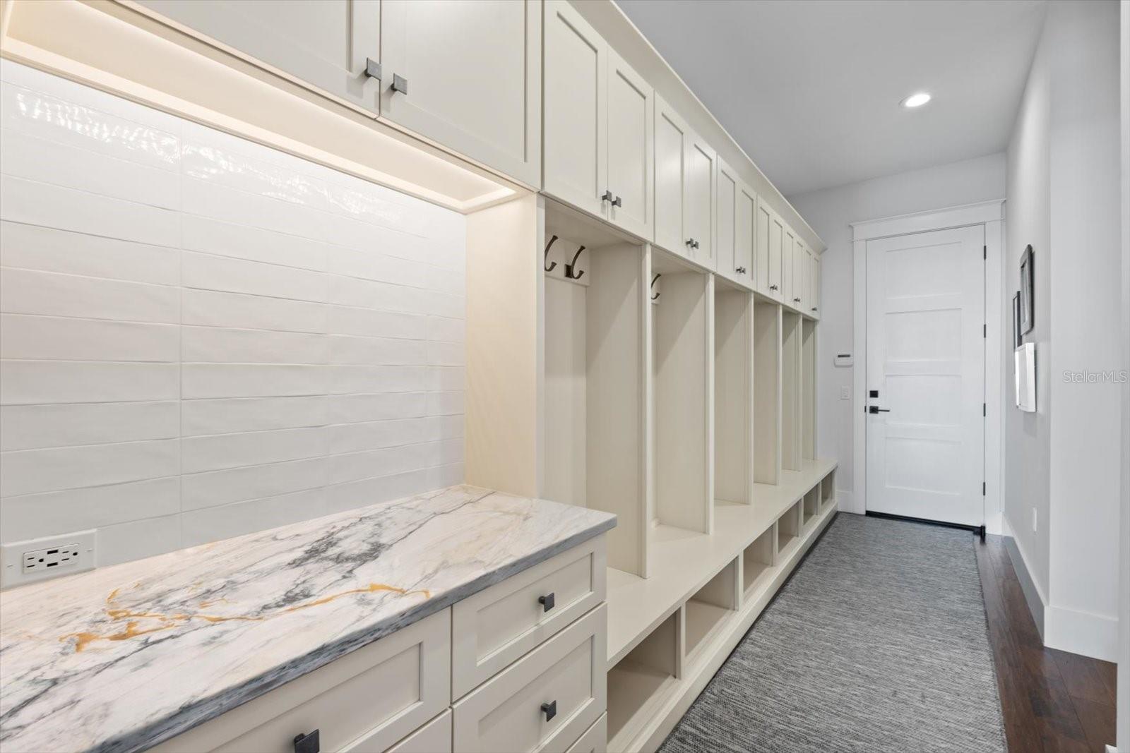 Image 19 of 98 For 676 Regatta Way