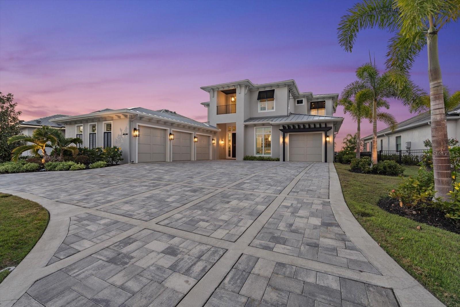 Image 70 of 98 For 676 Regatta Way