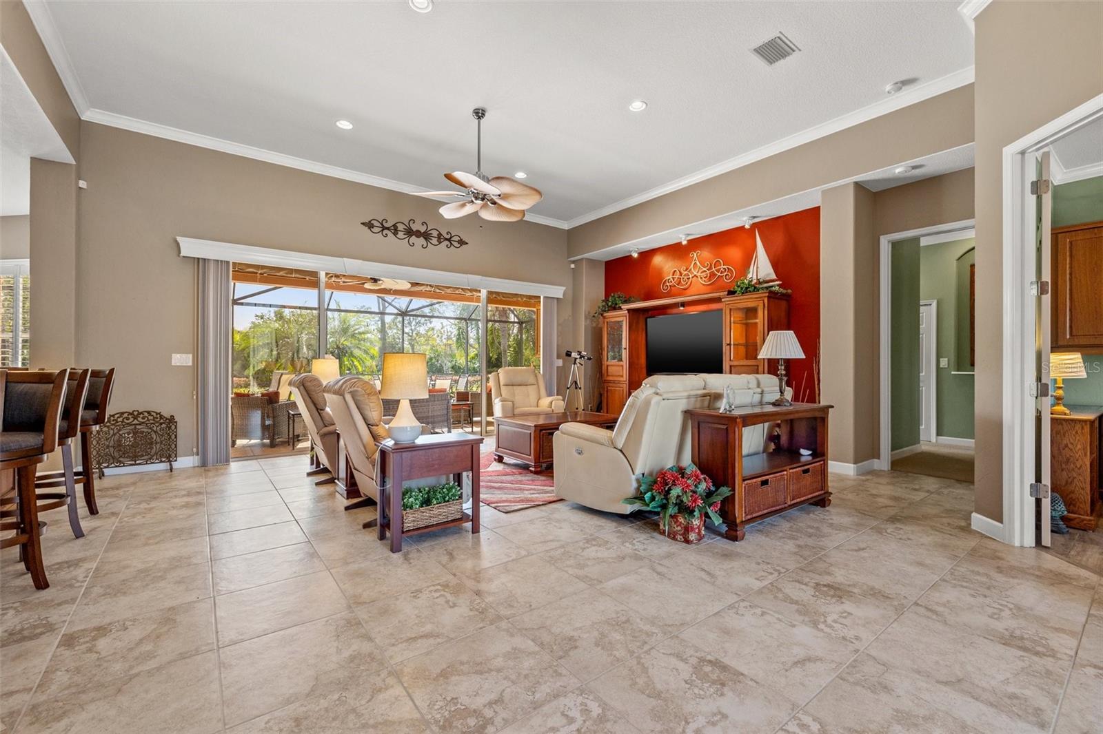 Image 14 of 43 For 8445 Lone Eagle Way