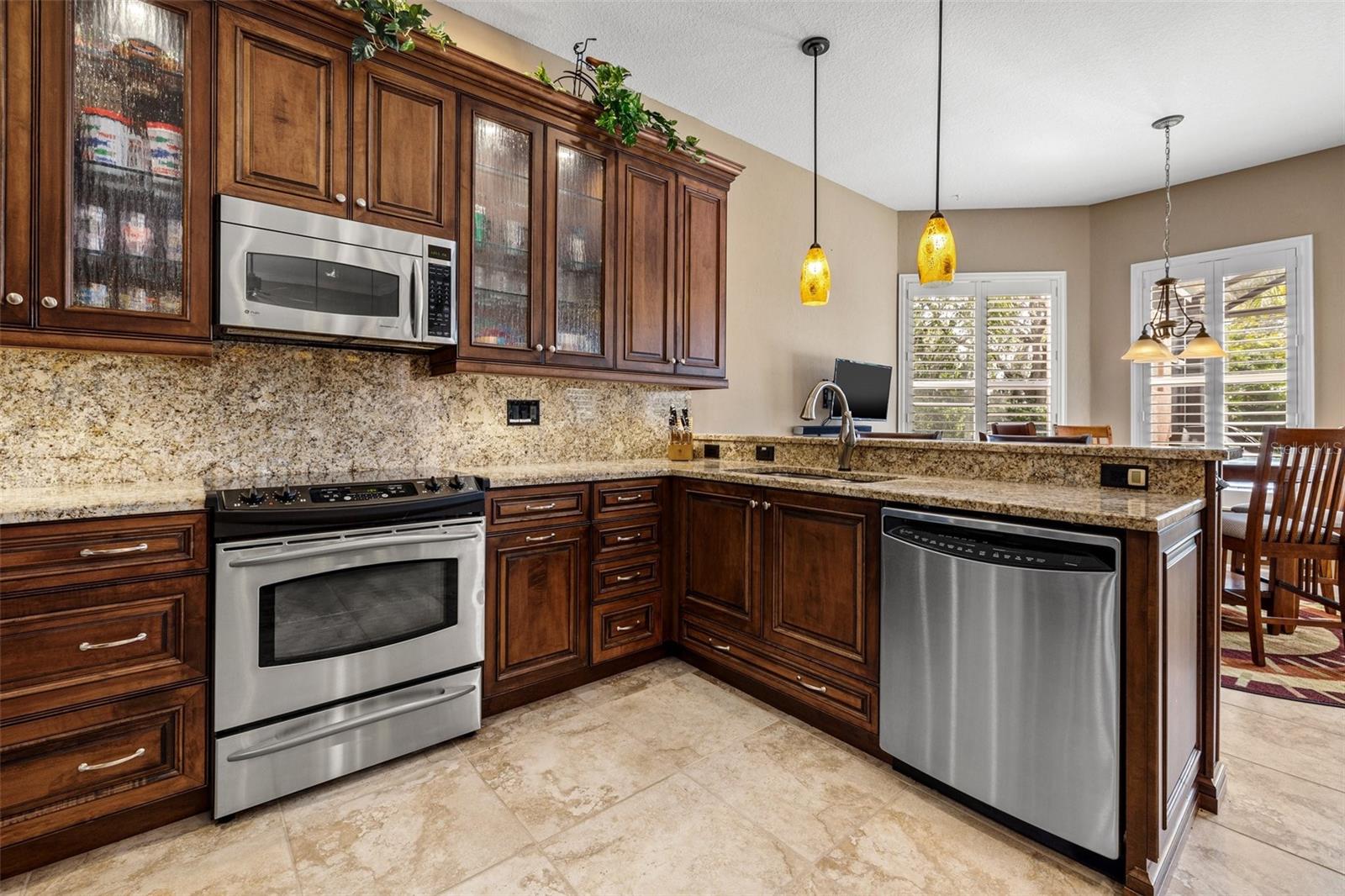 Image 18 of 43 For 8445 Lone Eagle Way