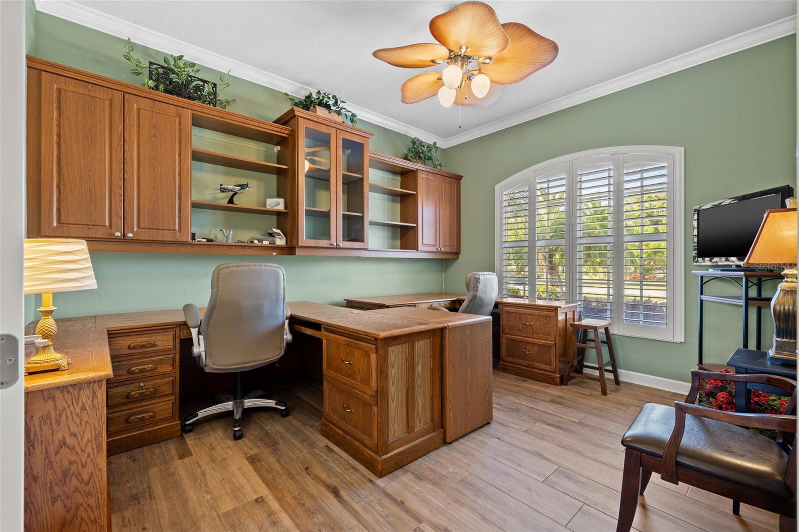 Image 23 of 43 For 8445 Lone Eagle Way