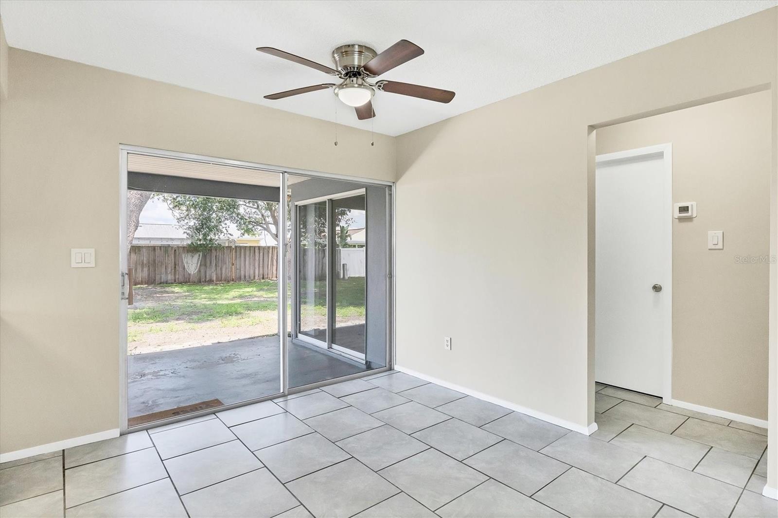 Image 14 of 30 For 8258 San Jacinto Avenue