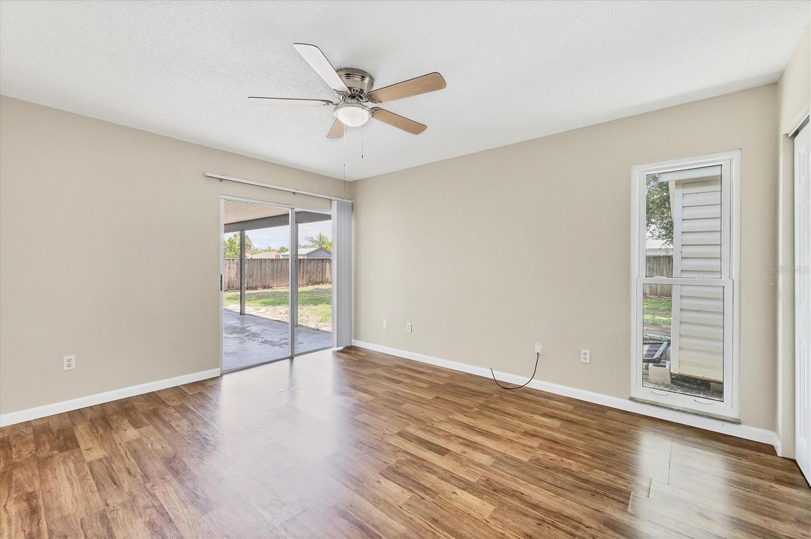 Image 17 of 30 For 8258 San Jacinto Avenue