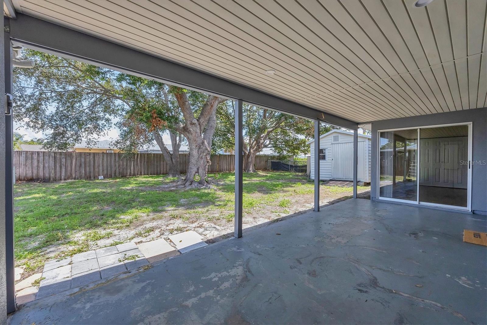 Image 21 of 30 For 8258 San Jacinto Avenue