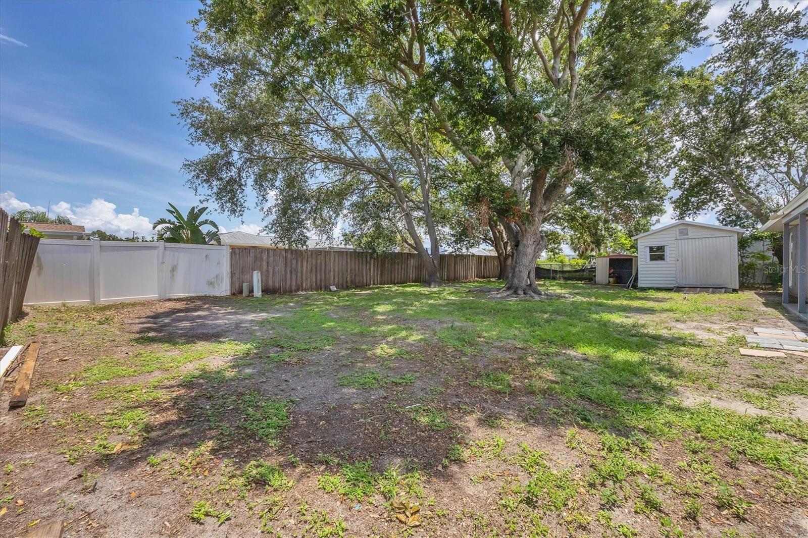 Image 25 of 30 For 8258 San Jacinto Avenue
