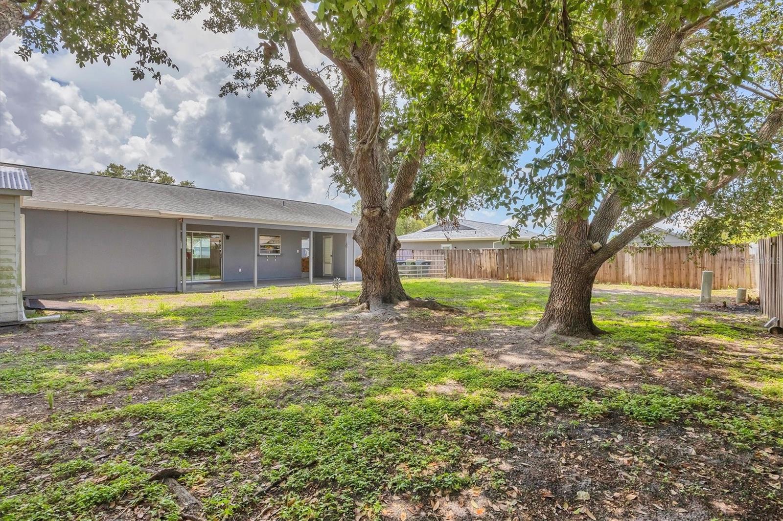 Image 27 of 30 For 8258 San Jacinto Avenue