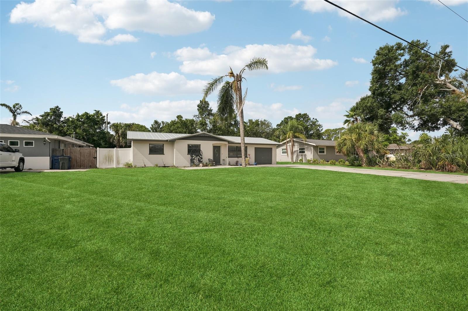 Image 37 of 41 For 4505 18th Avenue W