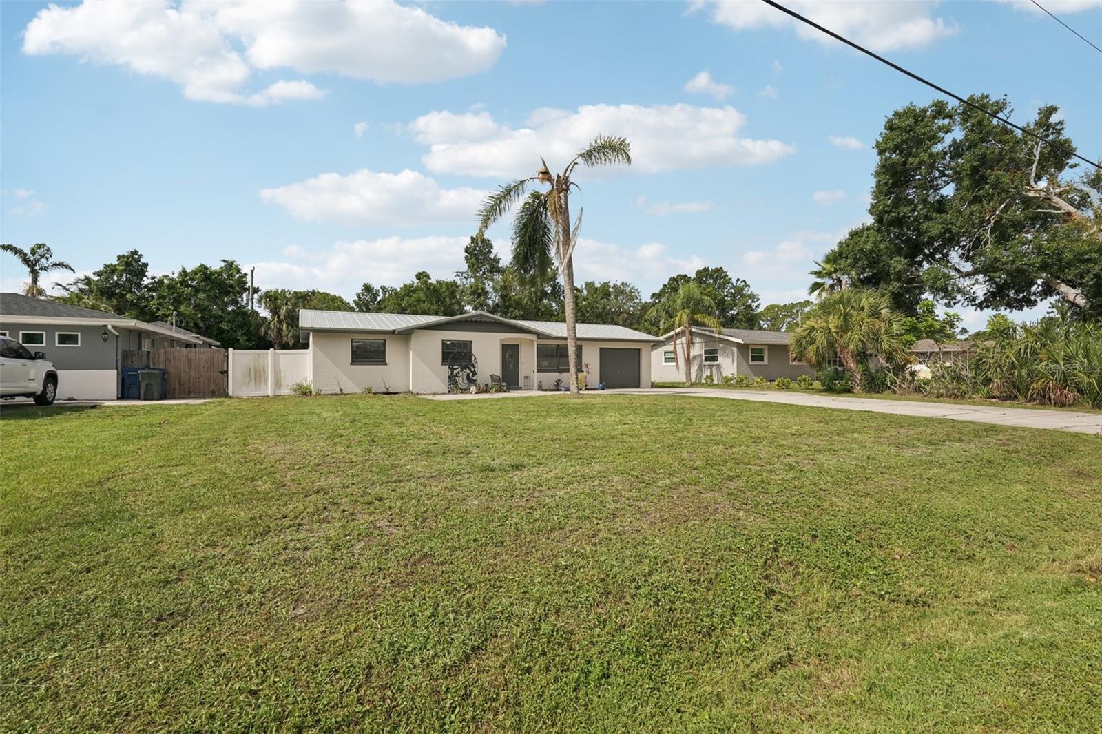 Image 39 of 41 For 4505 18th Avenue W