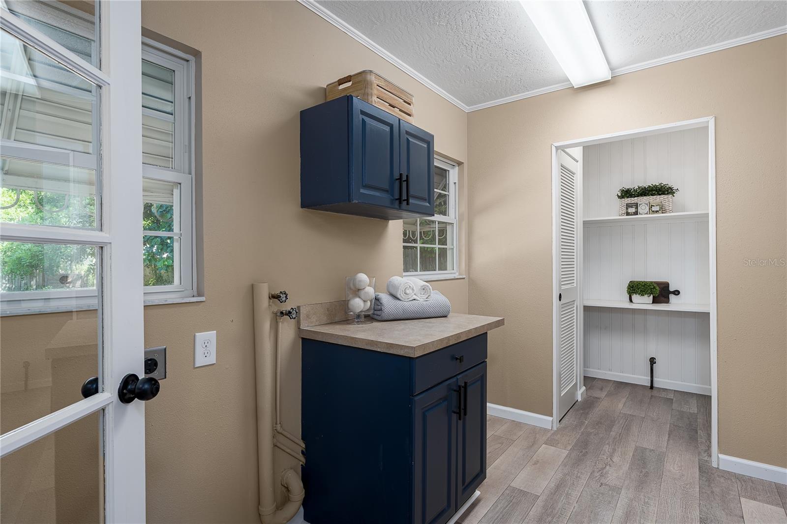 Image 17 of 36 For 616 59th Street Nw