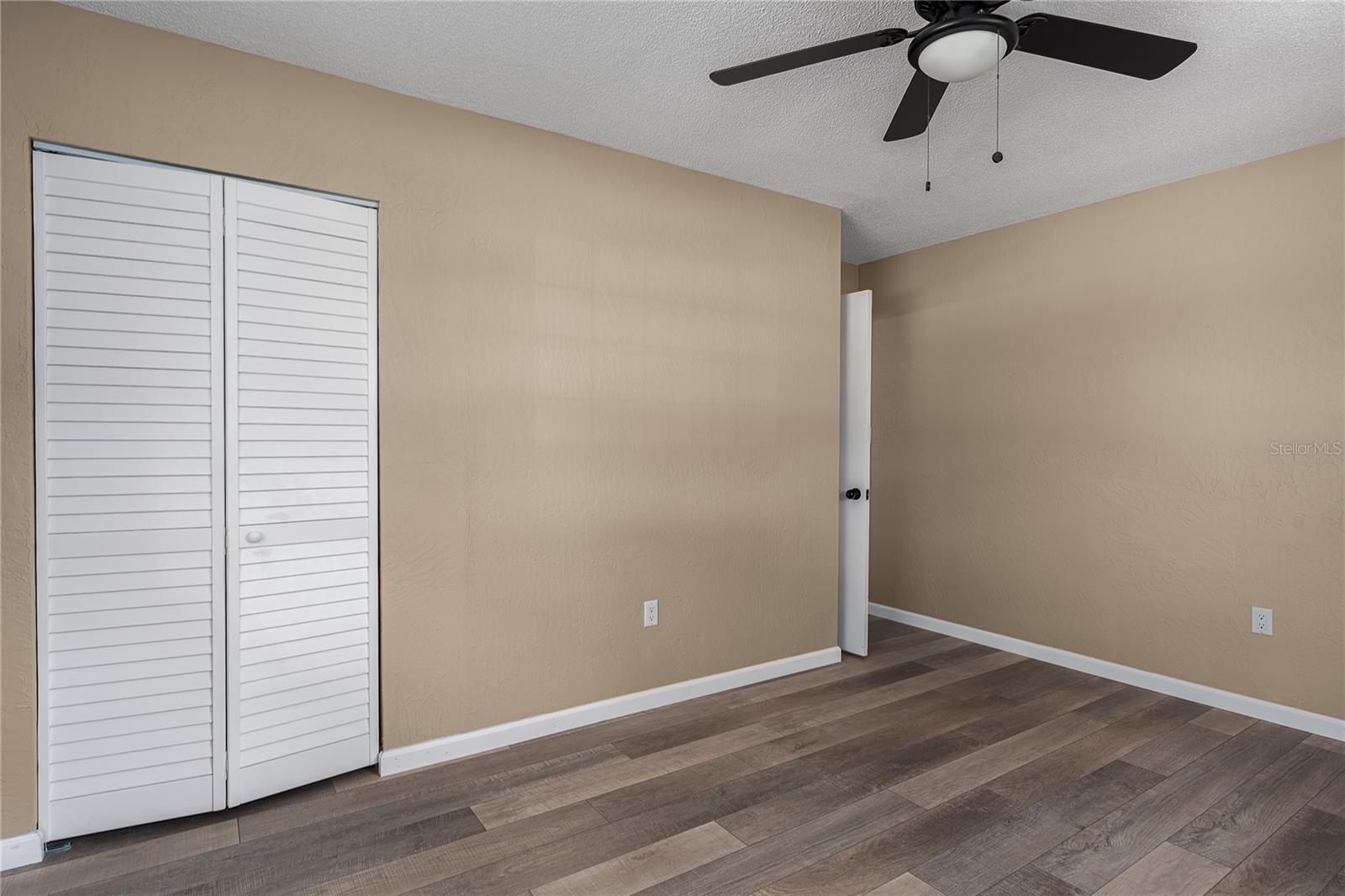 Image 23 of 36 For 616 59th Street Nw