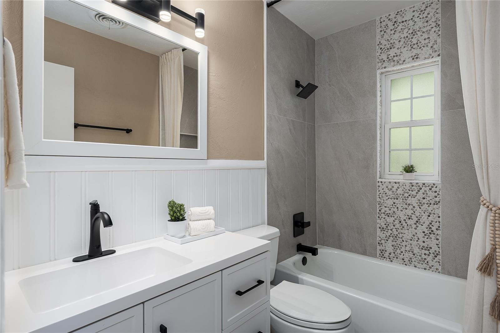 Image 26 of 36 For 616 59th Street Nw