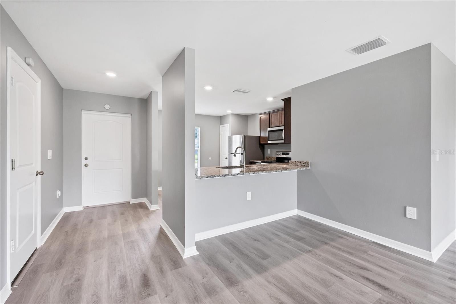 Image 12 of 36 For 8429 Malcolm Avenue