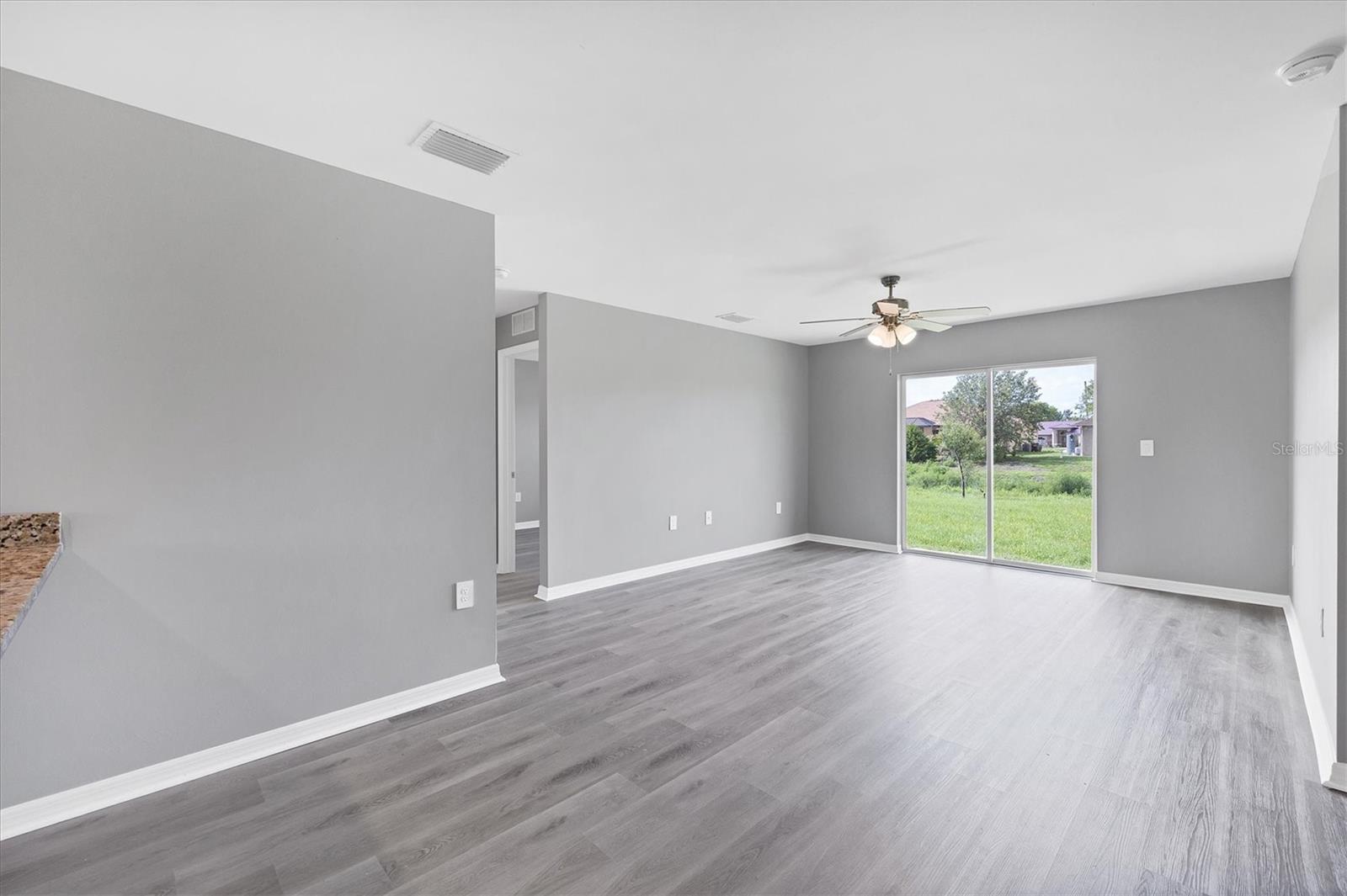 Image 13 of 36 For 8429 Malcolm Avenue
