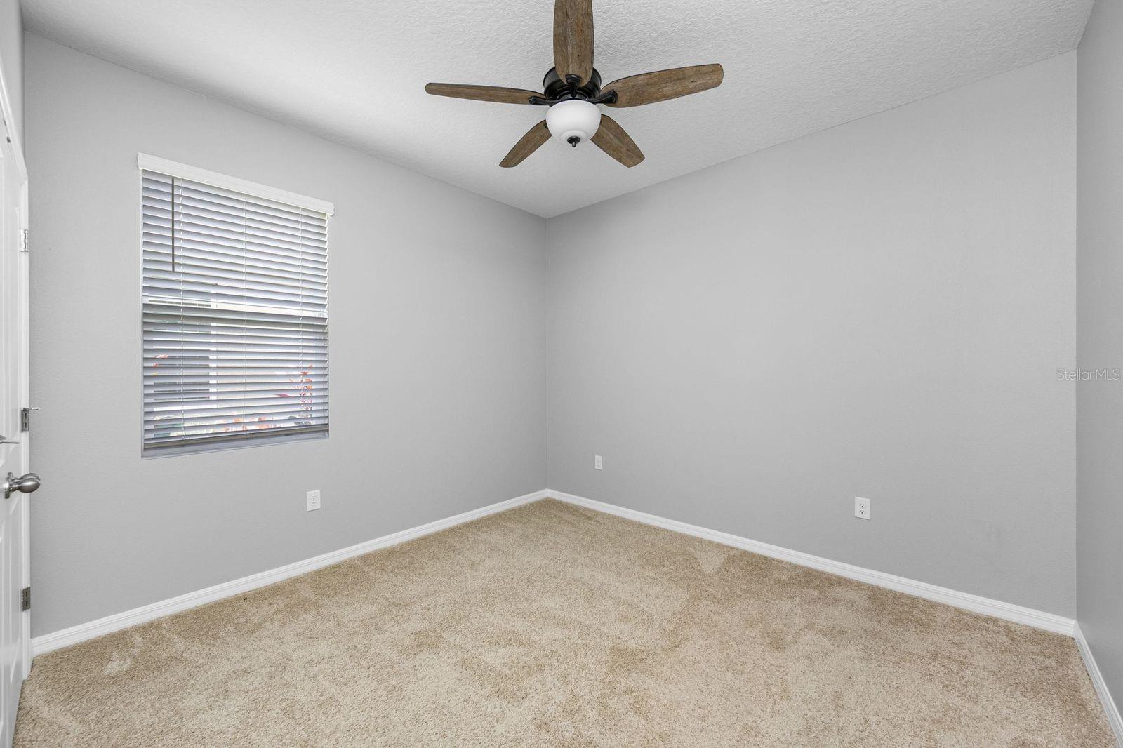 Image 11 of 61 For 6550 Devesta Loop