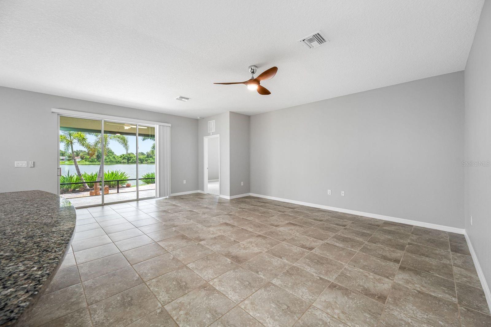Image 17 of 61 For 6550 Devesta Loop