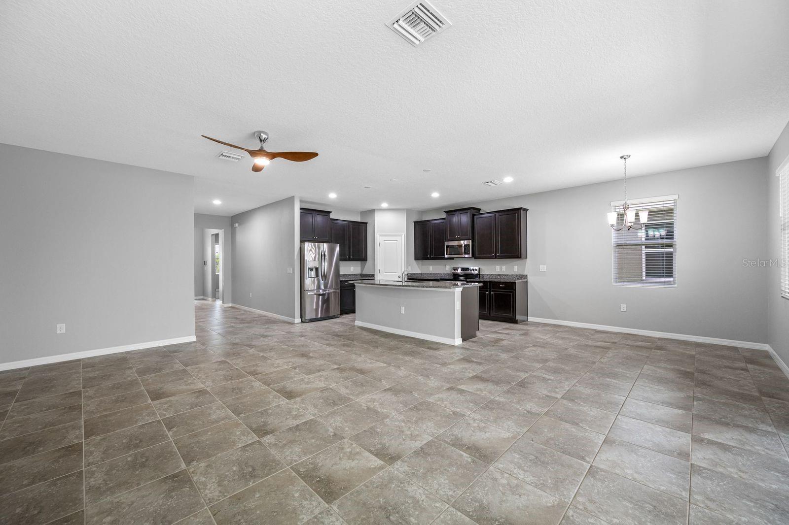 Image 18 of 61 For 6550 Devesta Loop