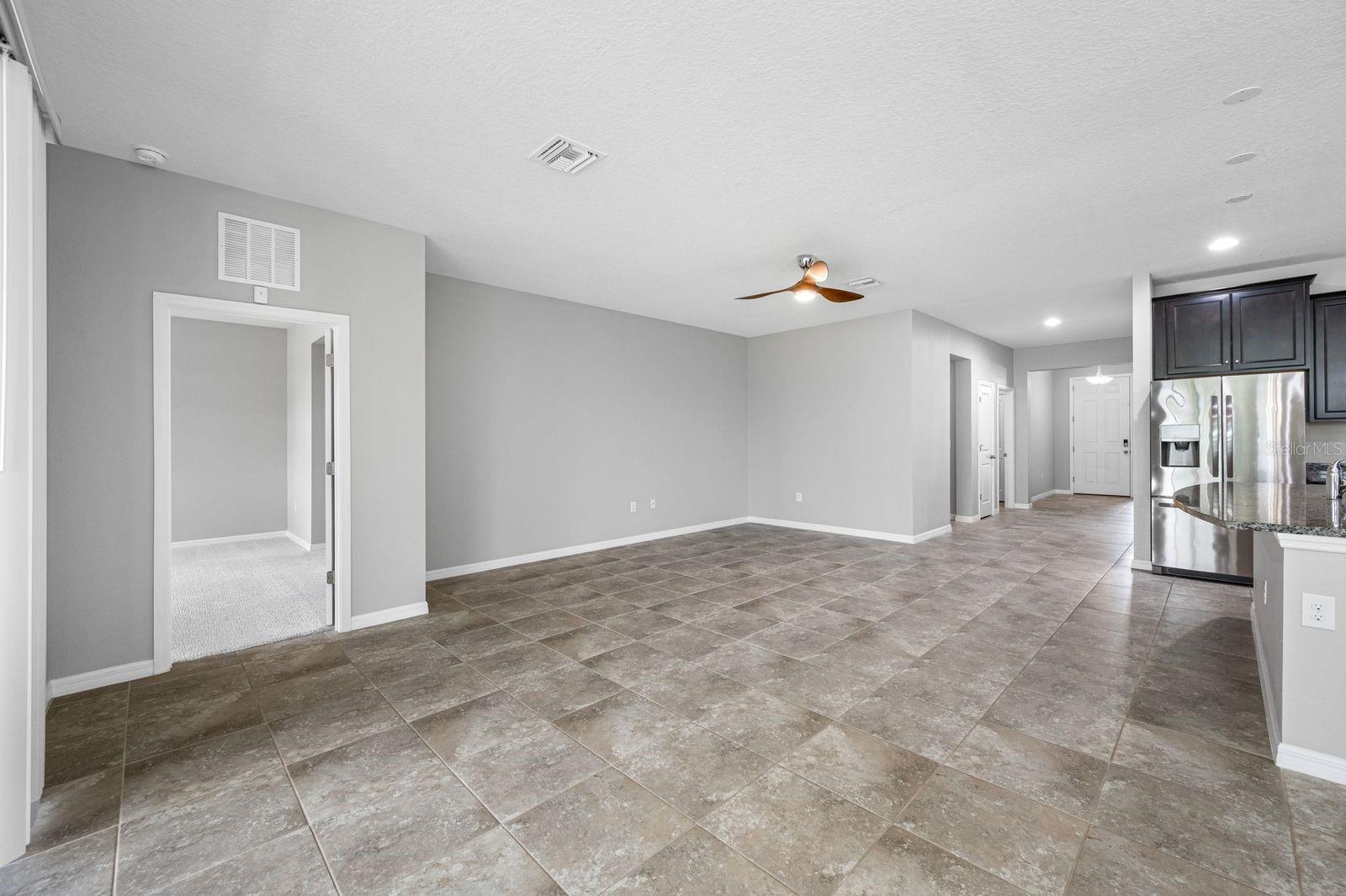 Image 19 of 61 For 6550 Devesta Loop