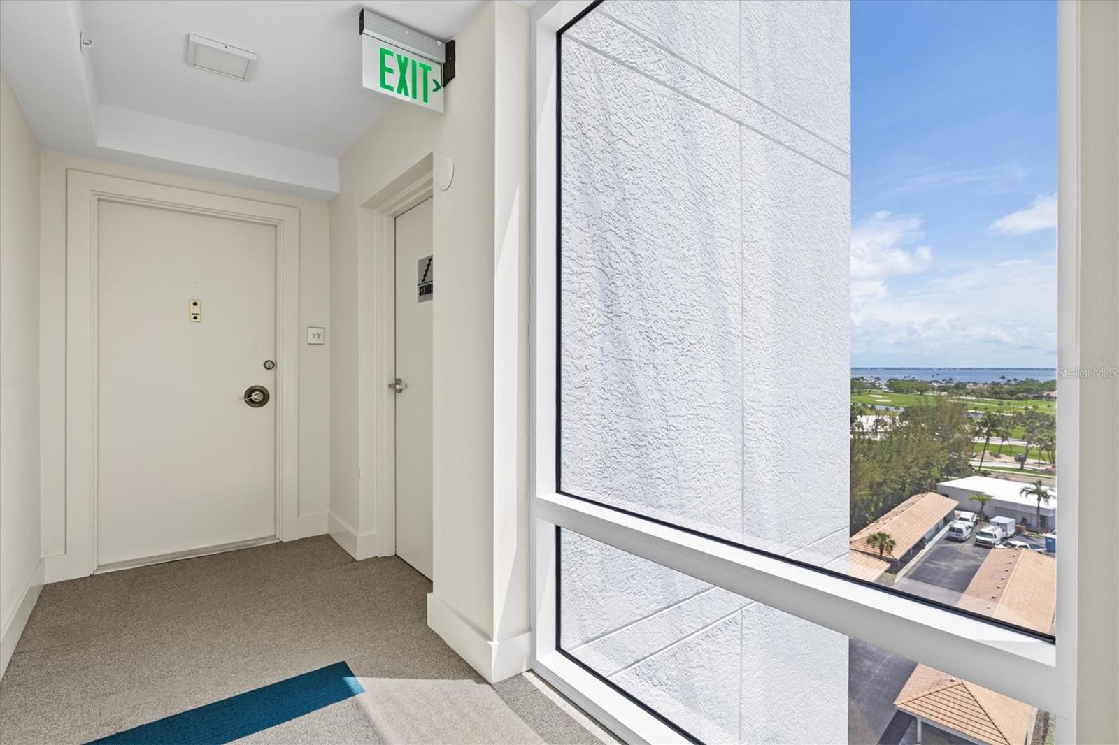 Image 3 of 99 For 2425 Gulf Of Mexico Drive 10f
