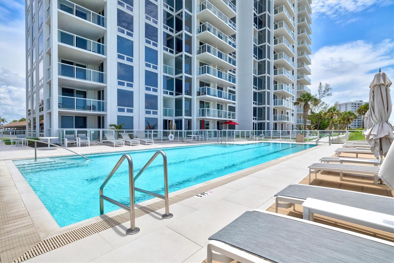 Image 67 of 99 For 2425 Gulf Of Mexico Drive 10f