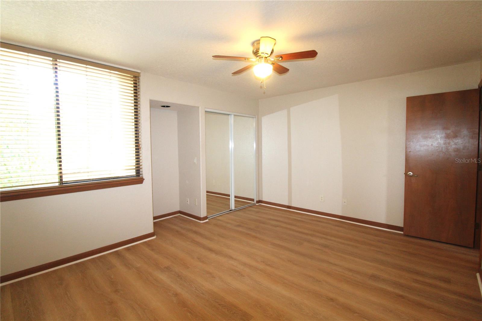 Image 12 of 26 For 4917 25th Street W 102