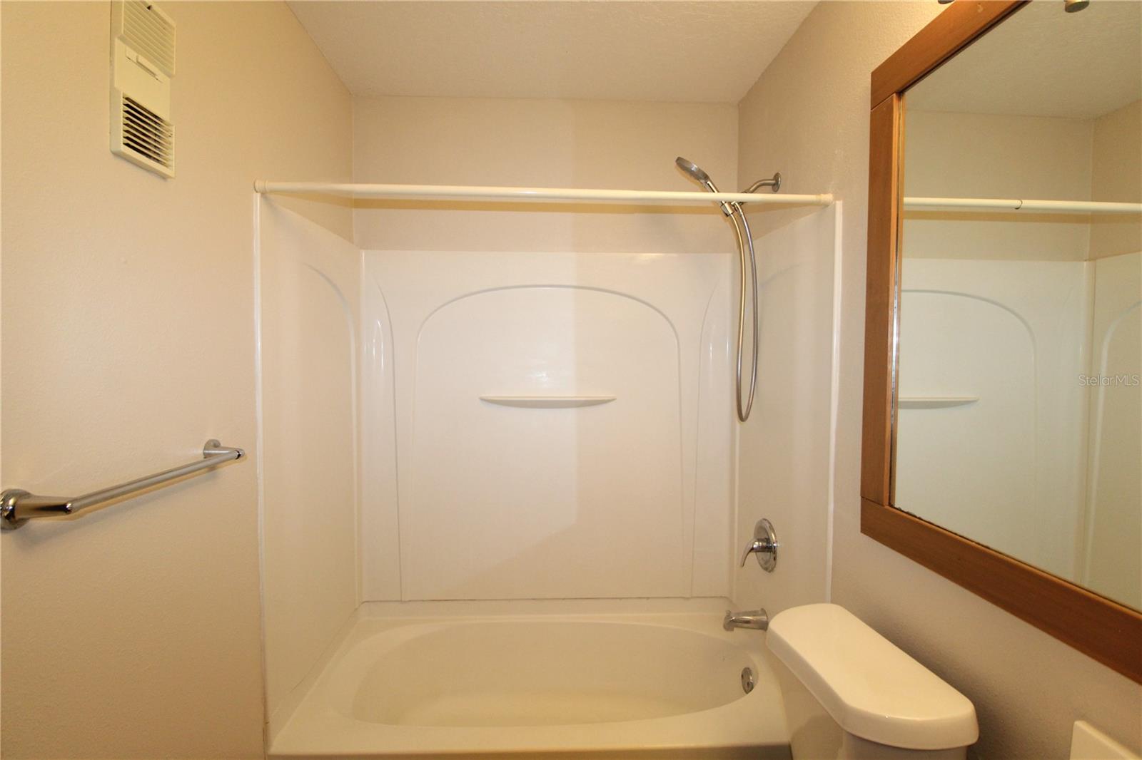 Image 14 of 26 For 4917 25th Street W 102