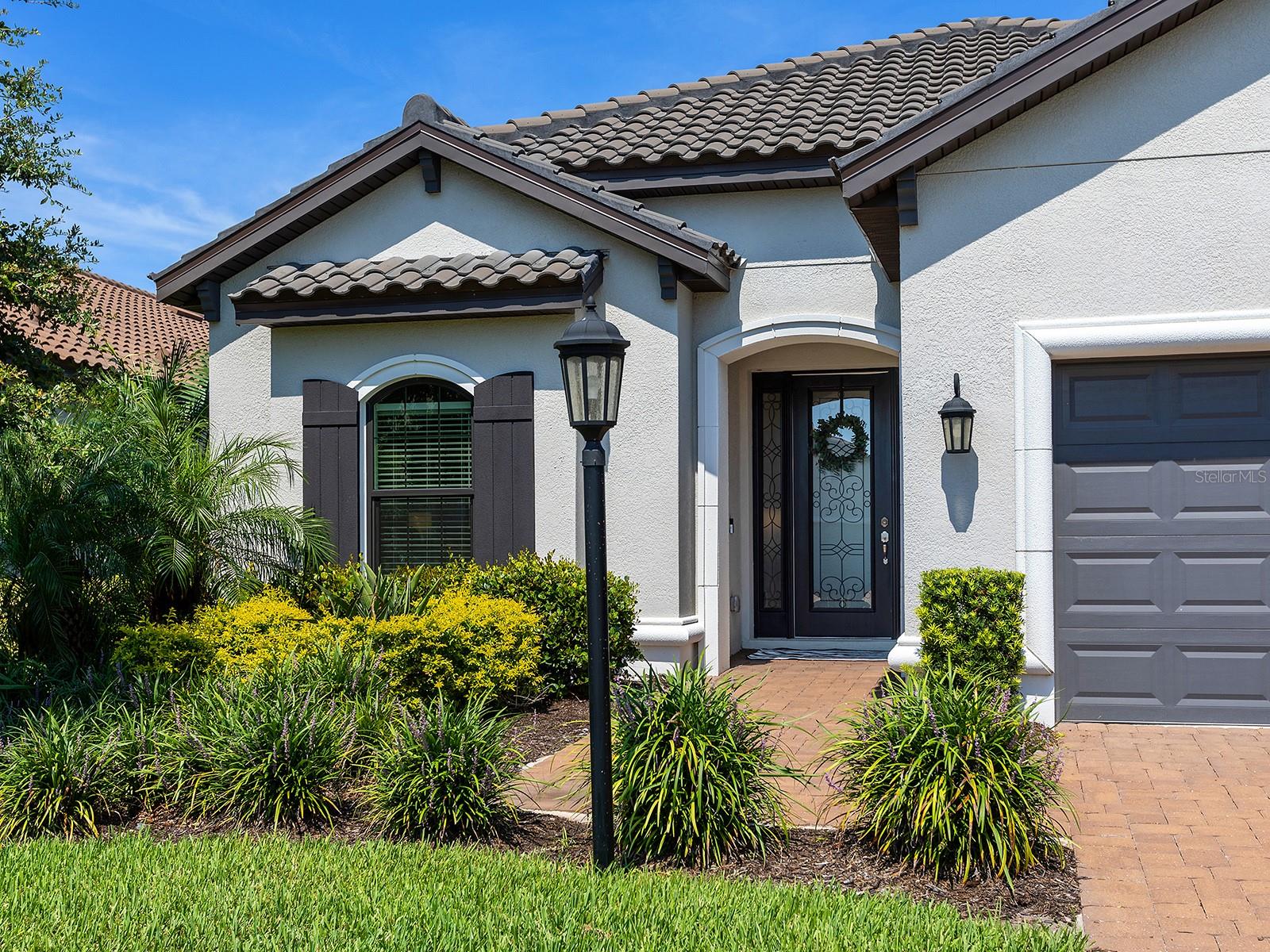 Image 13 of 84 For 4704 Sarca Court