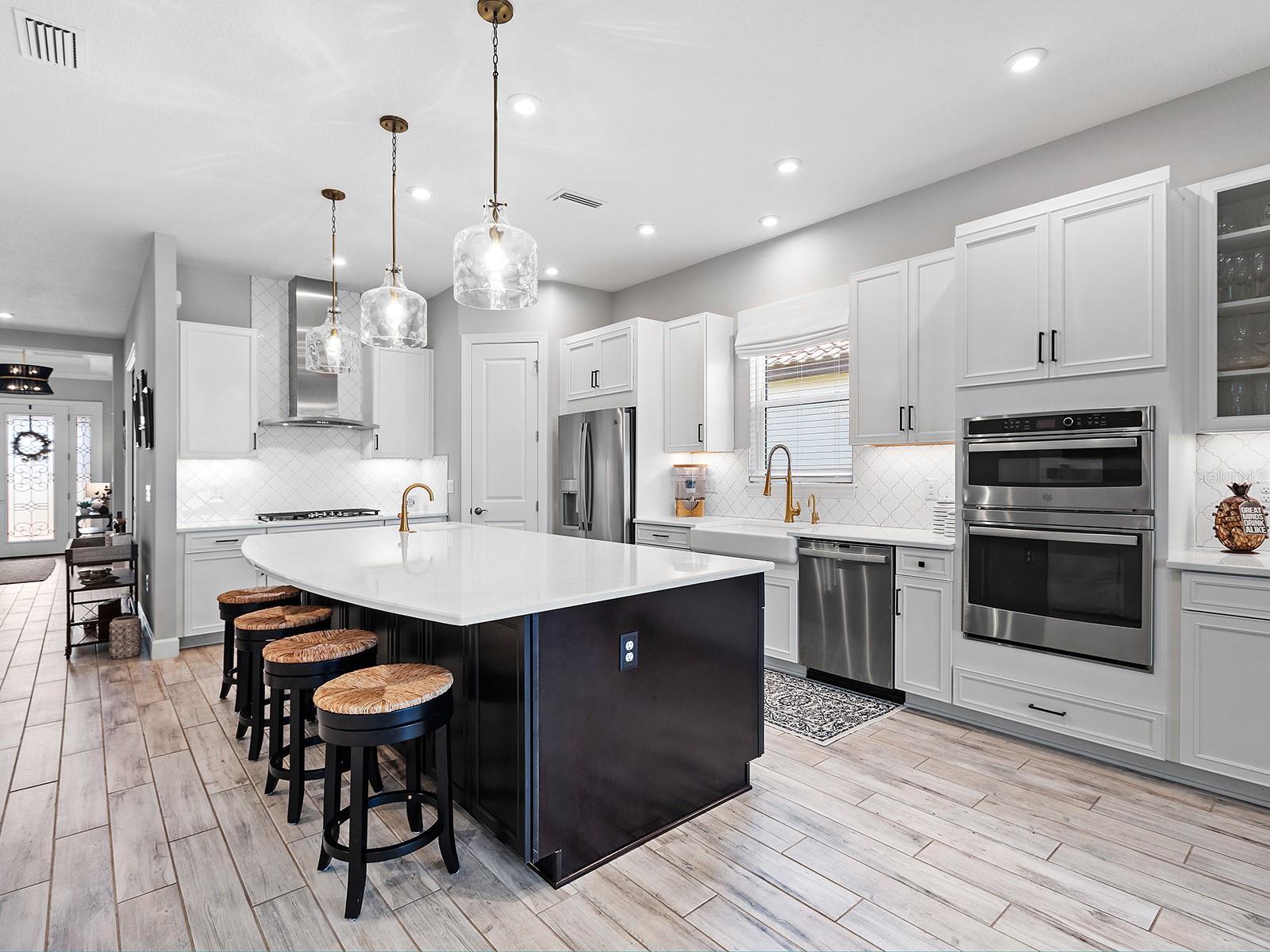 Image 26 of 84 For 4704 Sarca Court