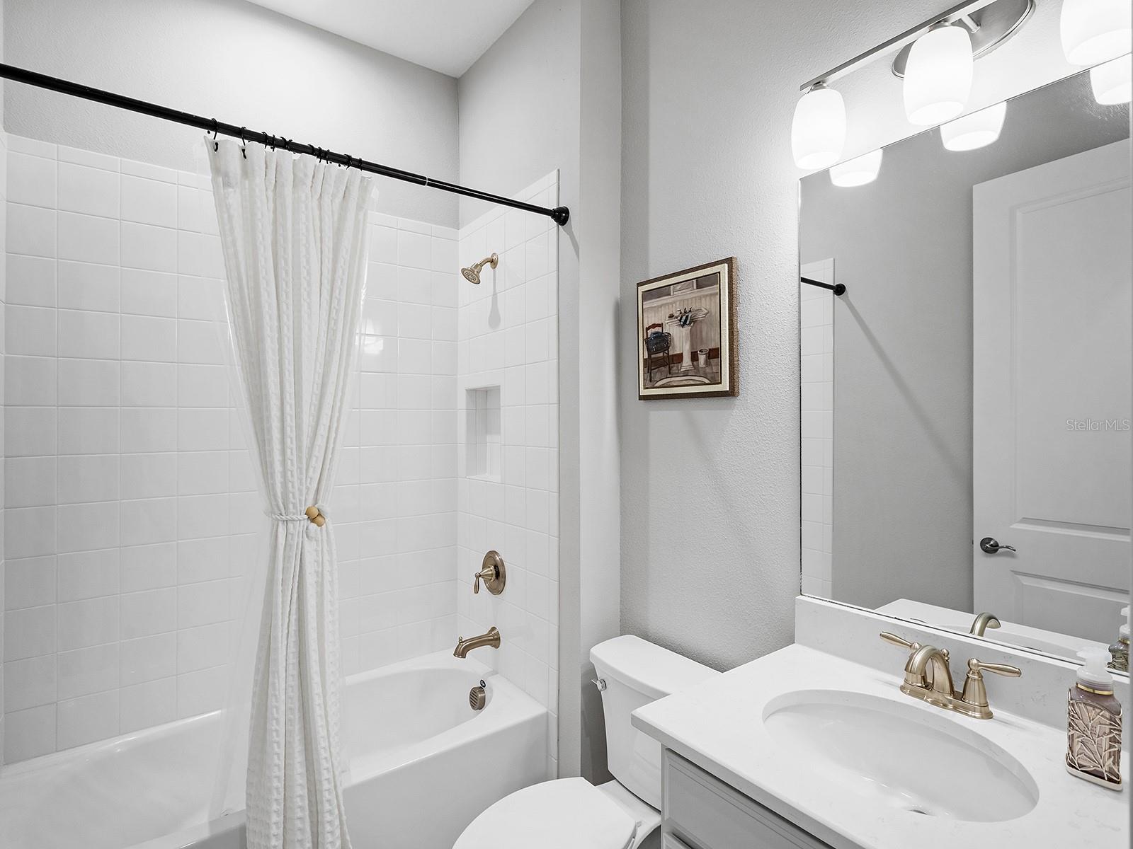 Image 43 of 84 For 4704 Sarca Court