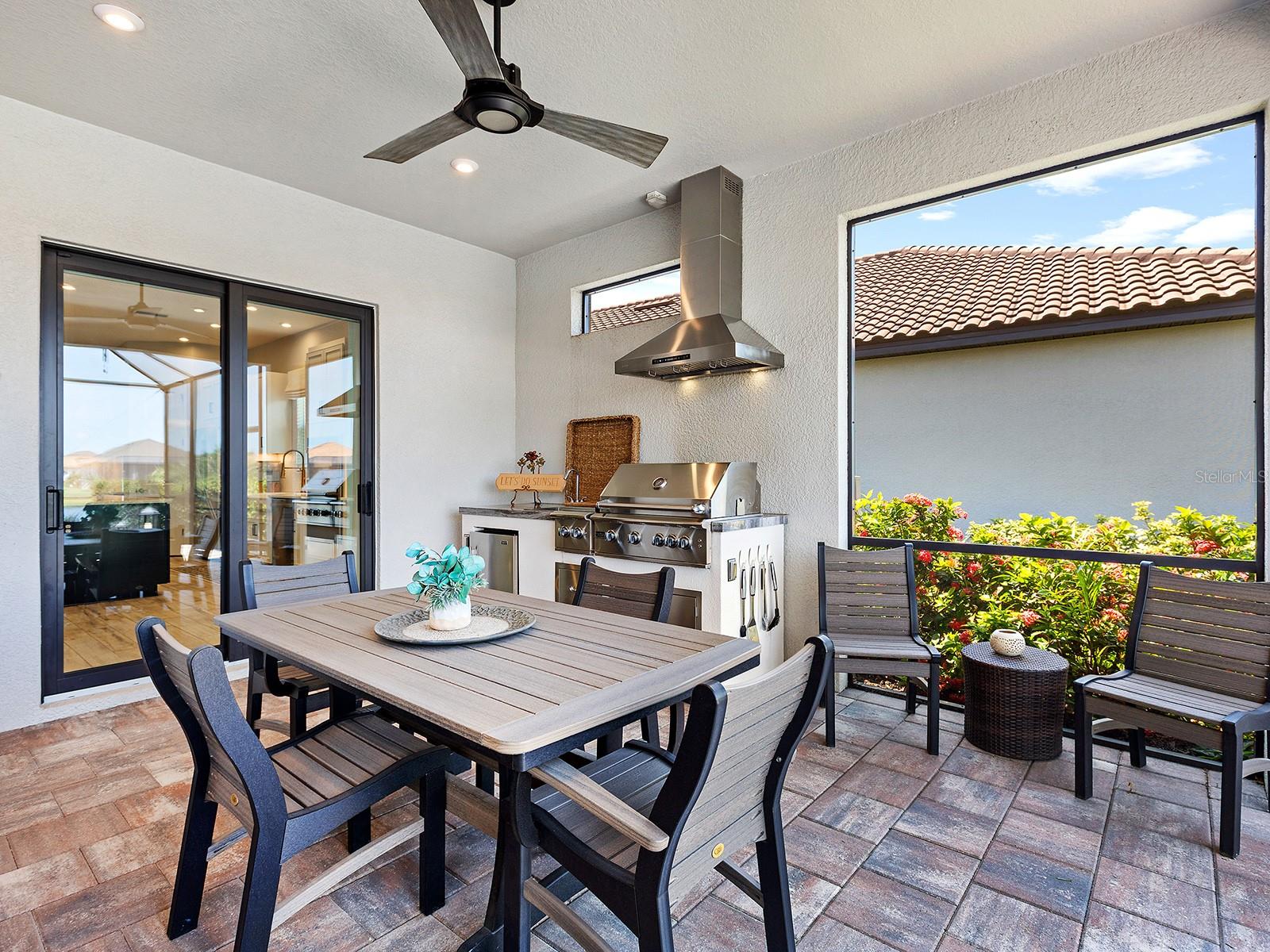 Image 49 of 84 For 4704 Sarca Court