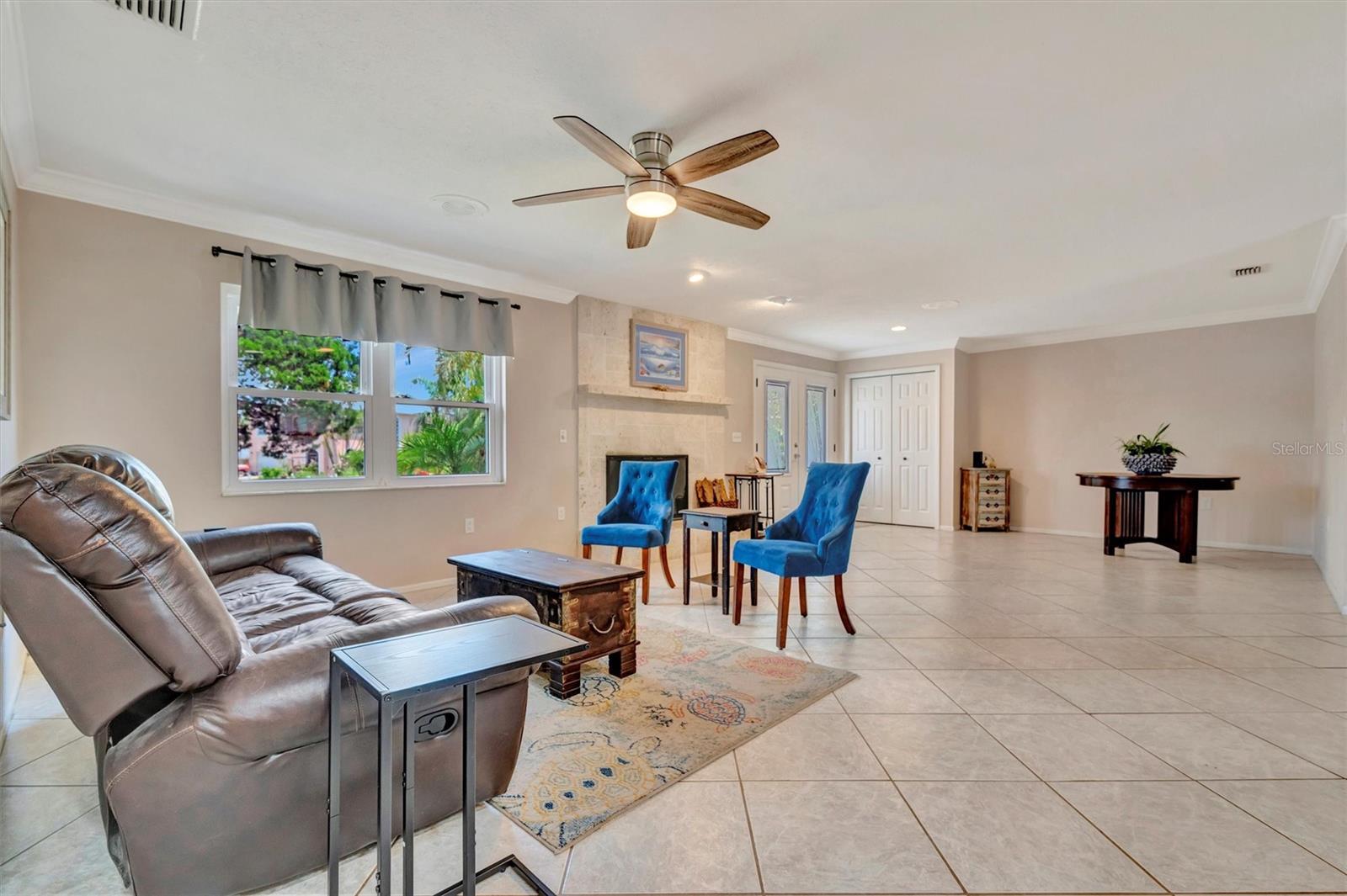 Image 18 of 46 For 4819 Palmetto Point Drive