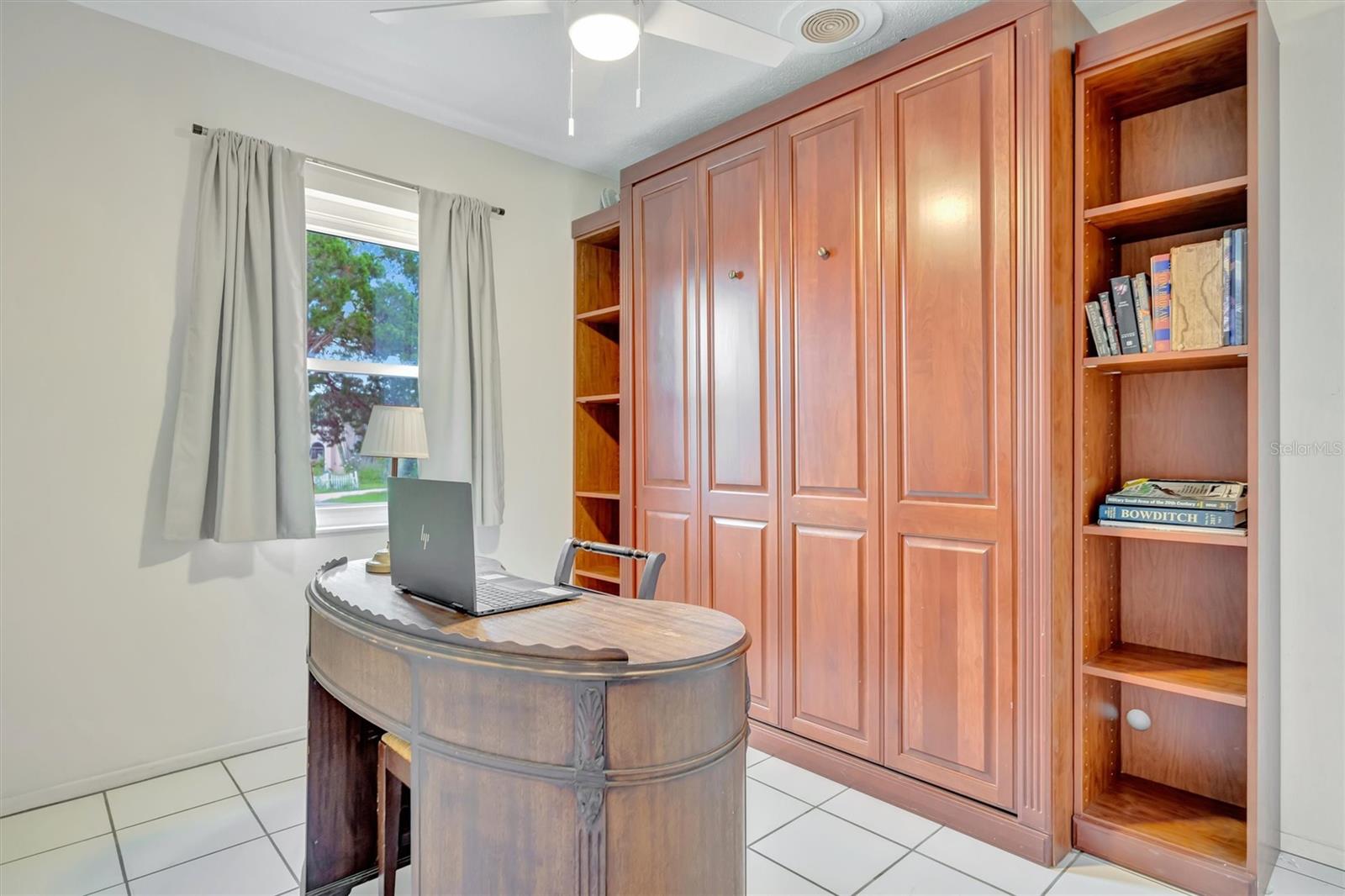 Image 33 of 46 For 4819 Palmetto Point Drive
