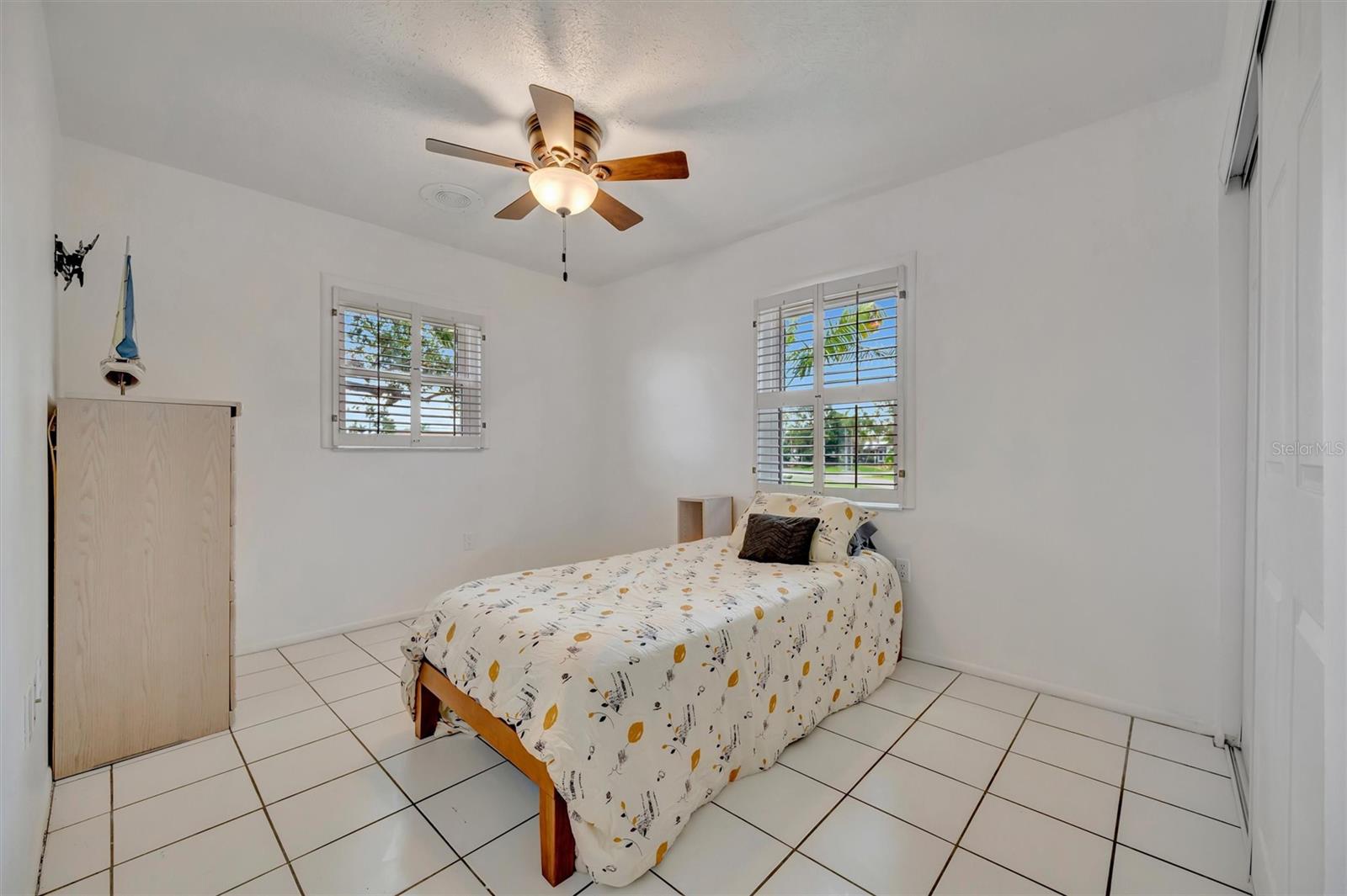 Image 37 of 46 For 4819 Palmetto Point Drive