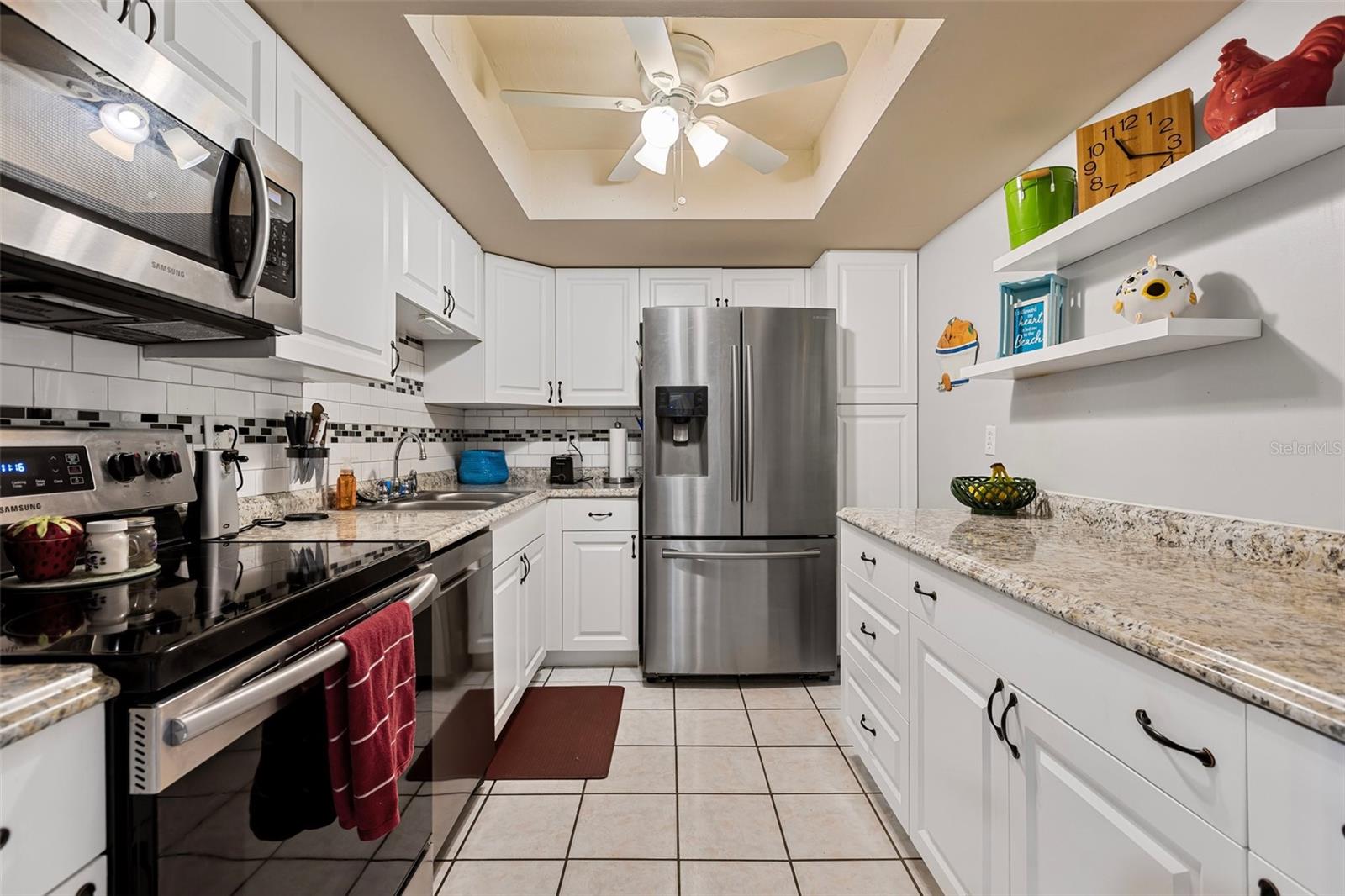 Image 7 of 45 For 618 Bird Bay Drive S 113