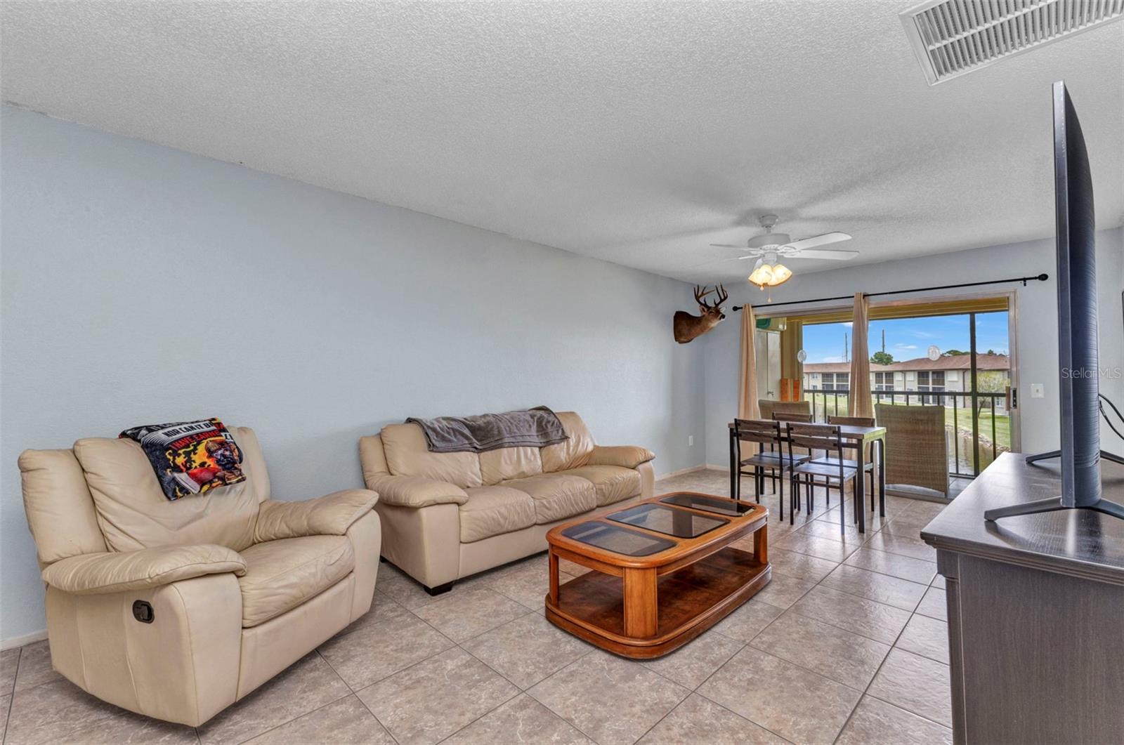 Image 12 of 49 For 25100 Sandhill Boulevard V202